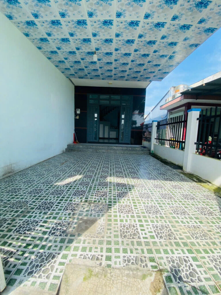 Bán nhà 1 lầu 4 phòng ngủ diện tích đường xe oto 2 tỷ 850